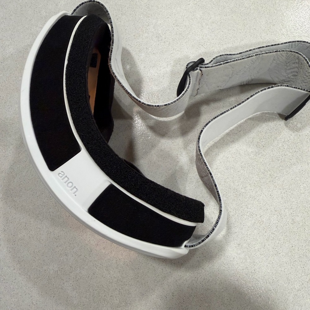 Anon Ski Goggles - image 2
